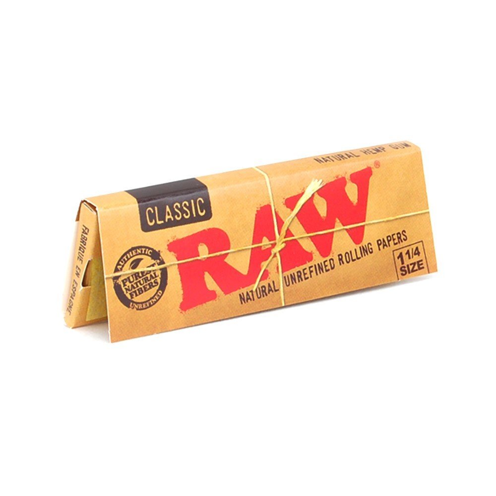 RAW Classic 1 1/4 Natural Unrefined Rolling Papers (50 Leaves)